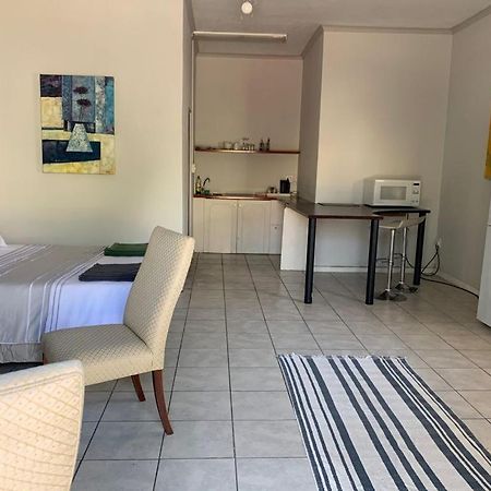 Le Grec Wine Tram Apartment フランシュホーク エクステリア 写真