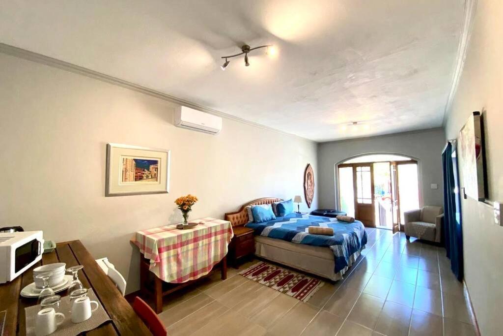 Le Grec Wine Tram Apartment フランシュホーク エクステリア 写真